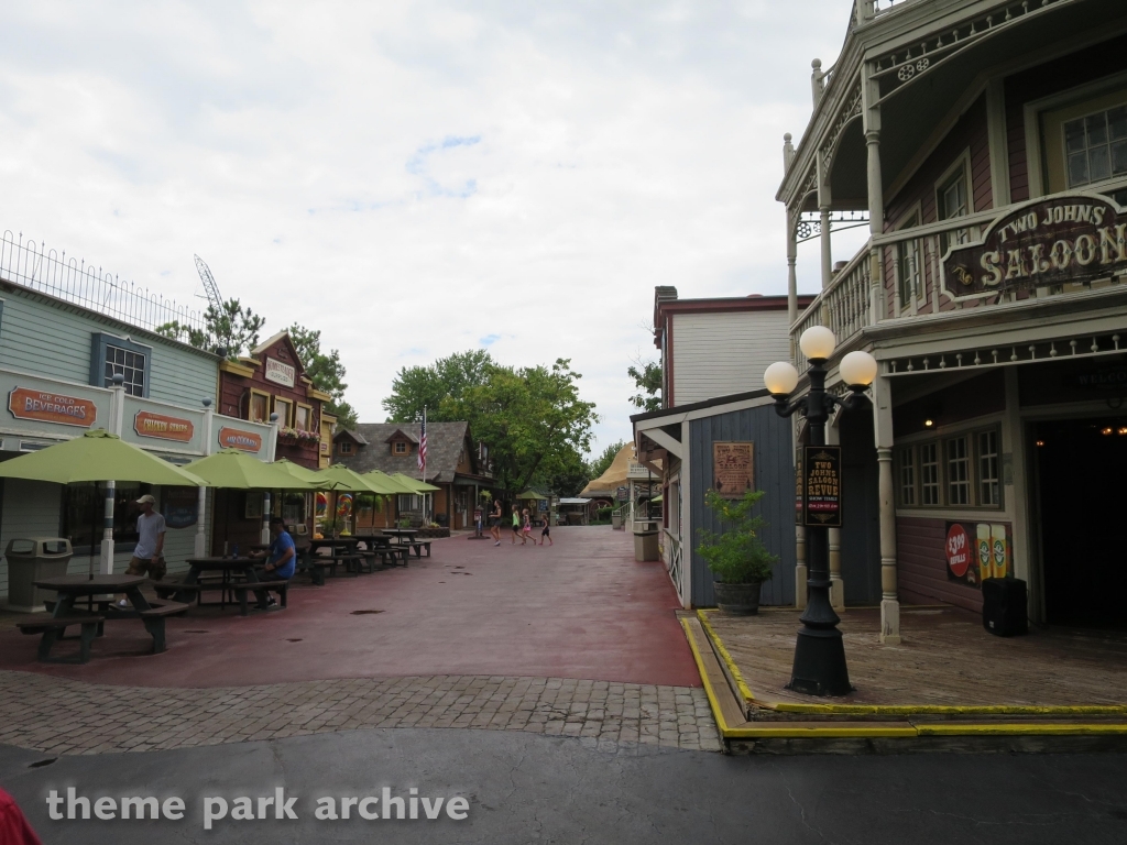 Misc at Frontier City