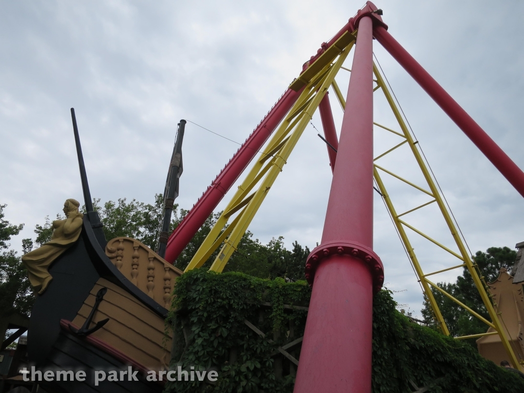Prairie Schooner at Frontier City