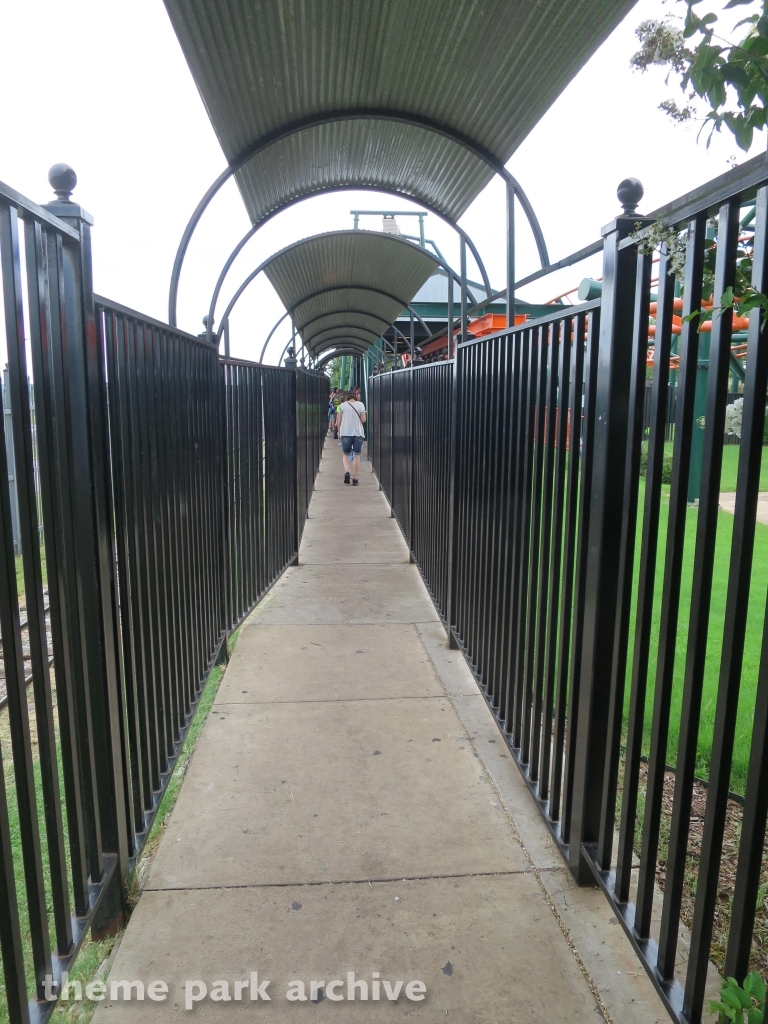 Steel Lasso at Frontier City