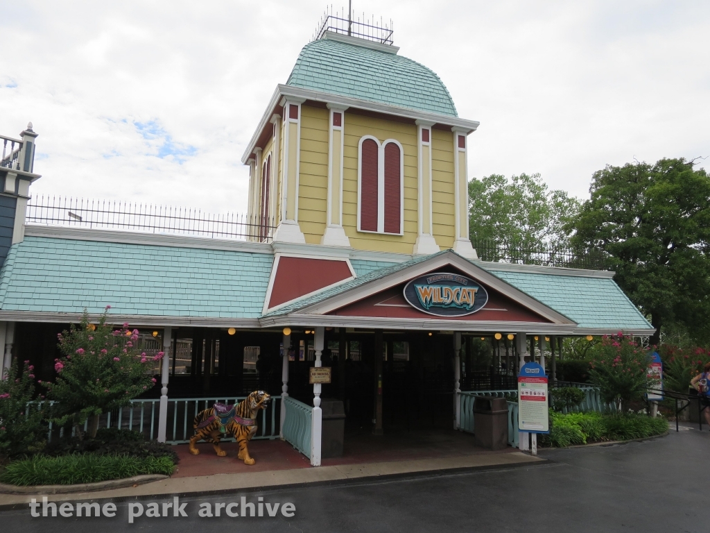 Wildcat at Frontier City