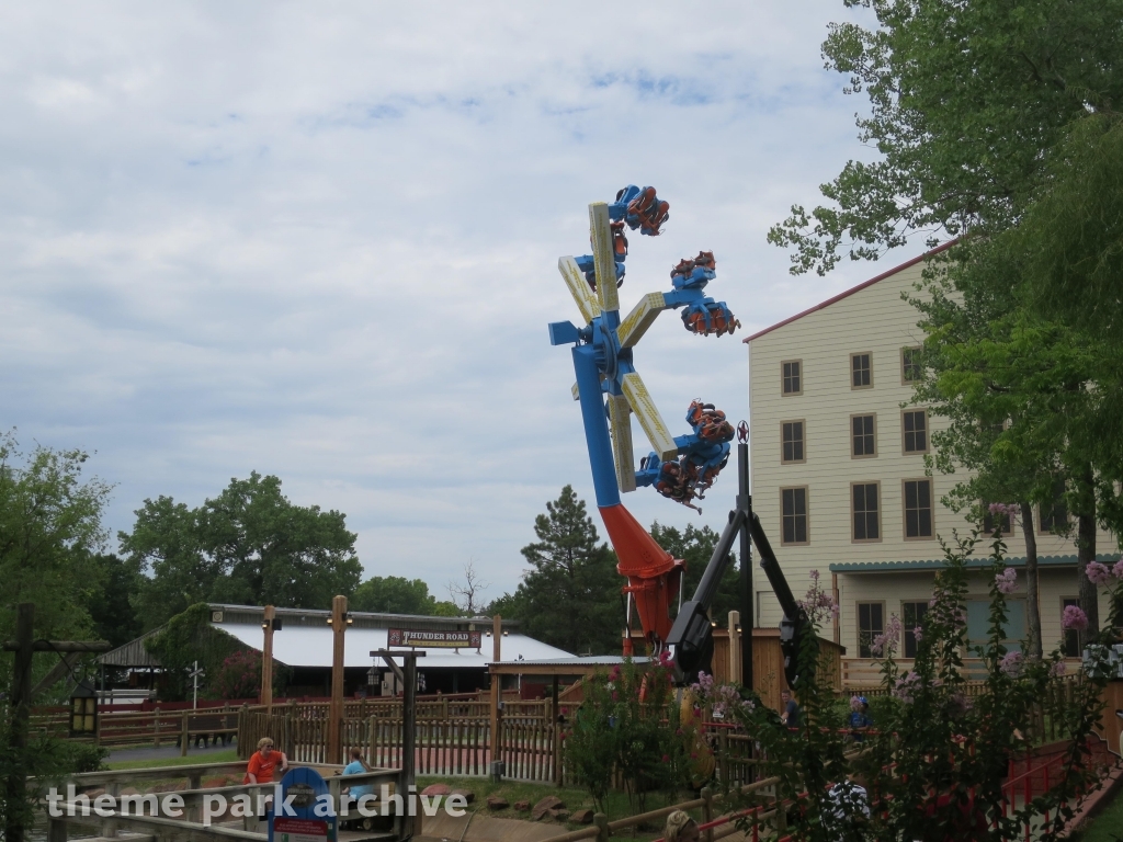 Gunslinger at Frontier City