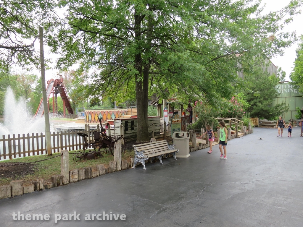 Misc at Frontier City