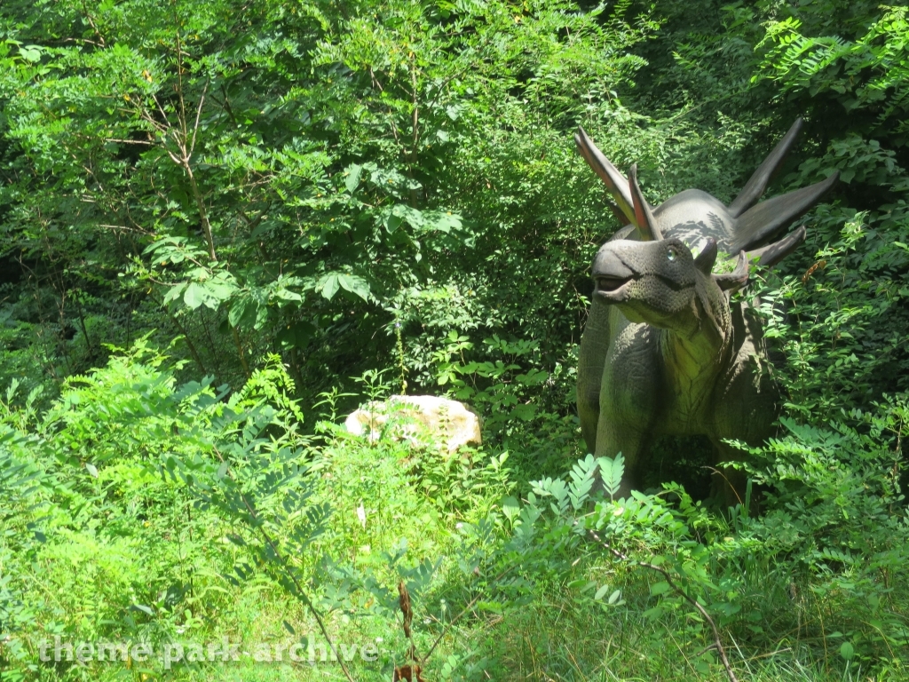 Dinosaurs Alive at Worlds of Fun