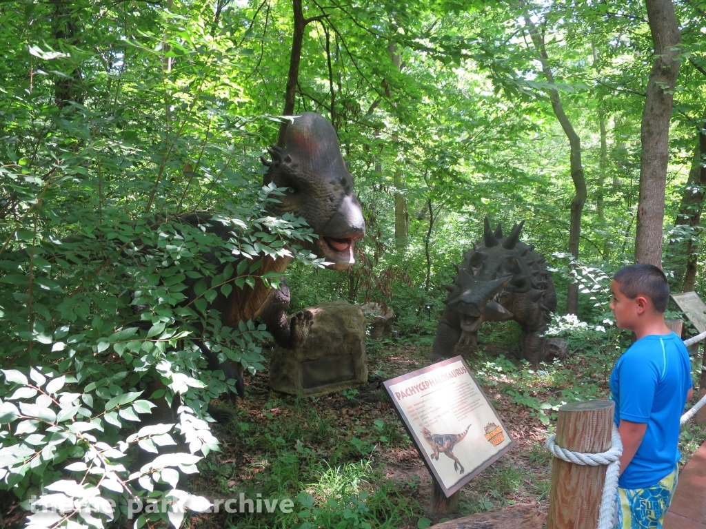 Dinosaurs Alive at Worlds of Fun