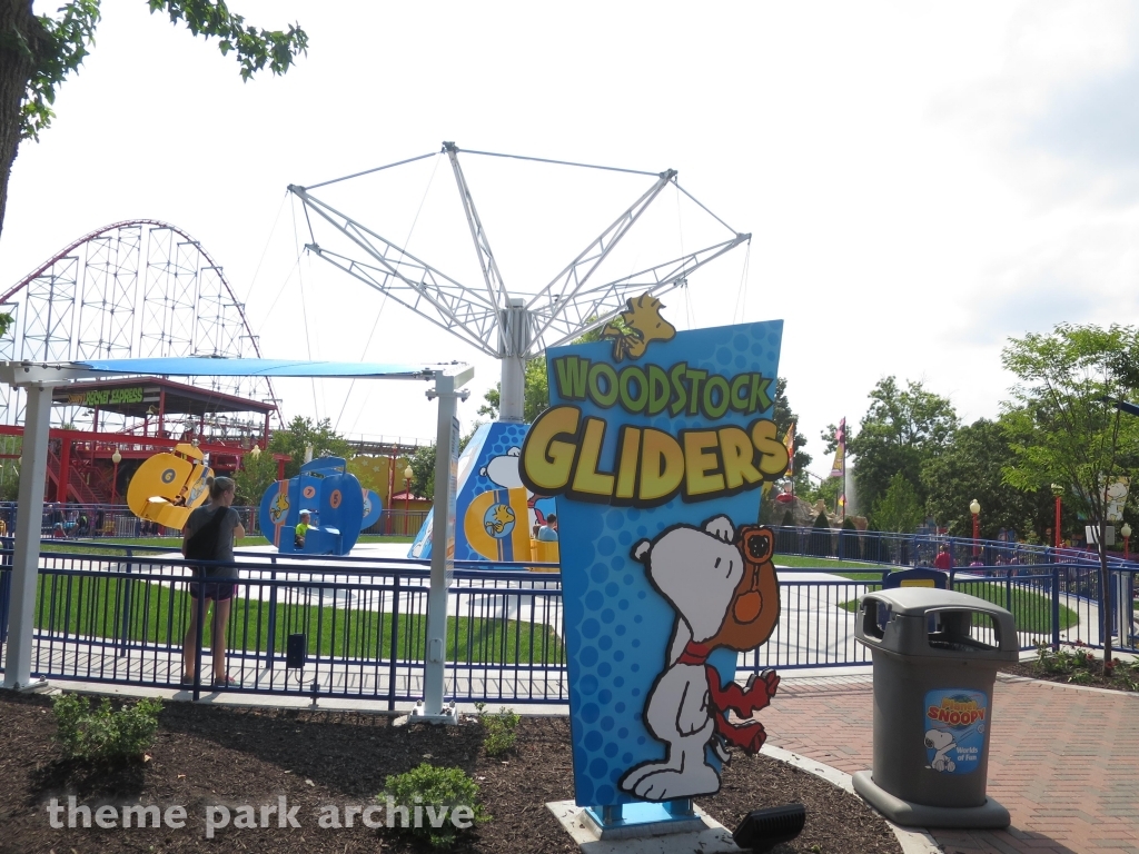 Woodstock Gliders at Worlds of Fun