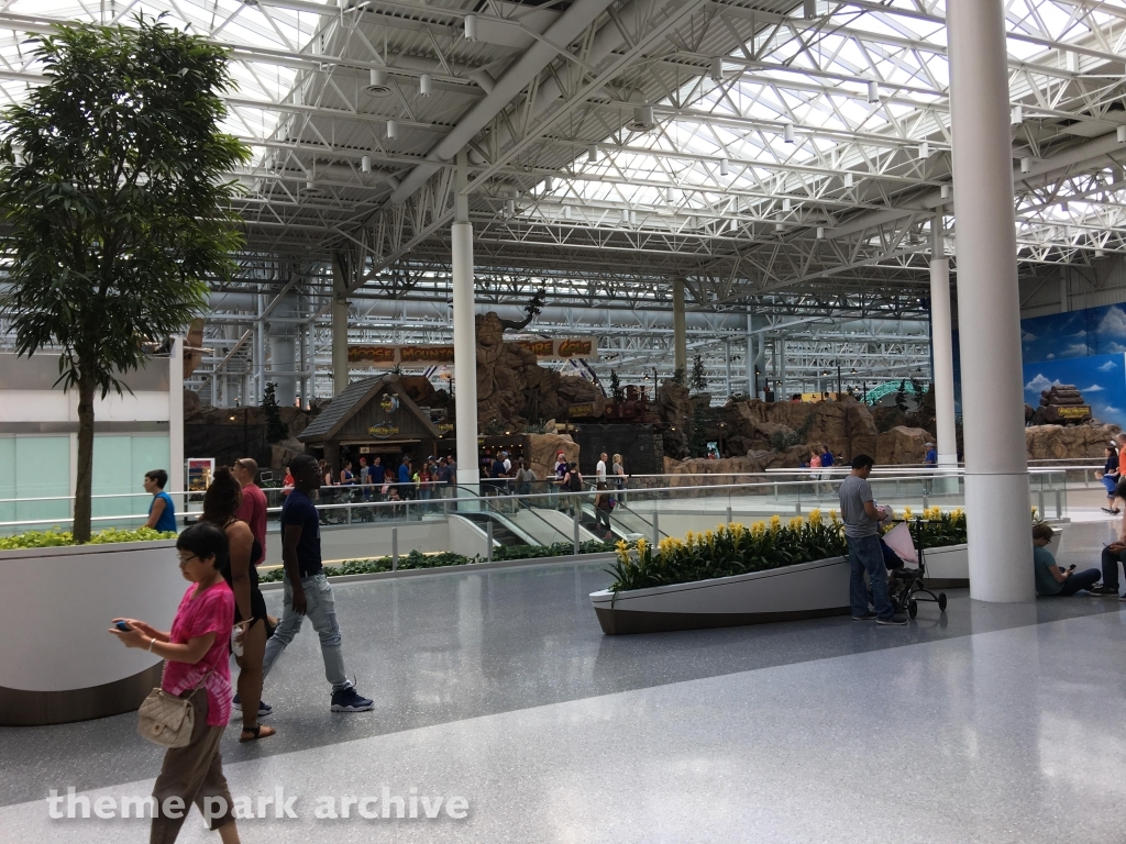 Moose Mountain Adventure Golf at Nickelodeon Universe at Mall of America