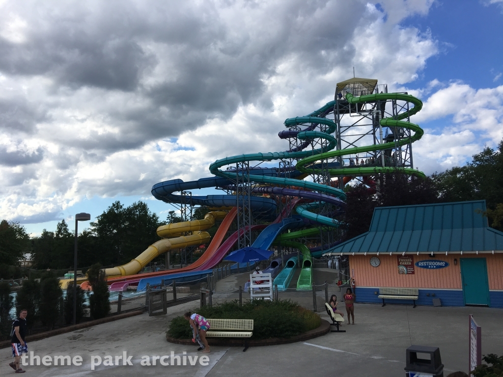 Thunder Falls at Wildwater Kingdom