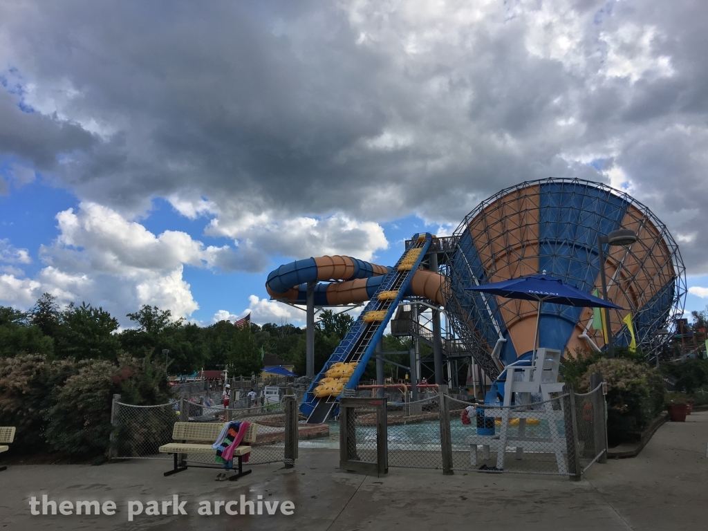 Liquid Lightning at Wildwater Kingdom