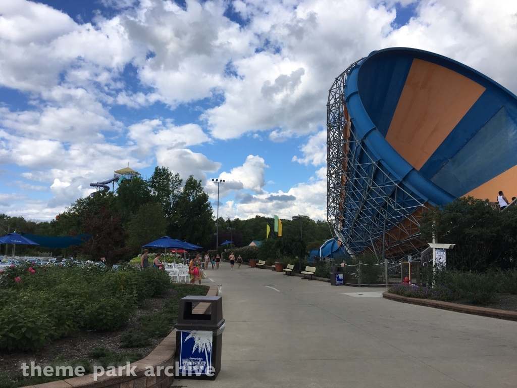 Liquid Lightning at Wildwater Kingdom