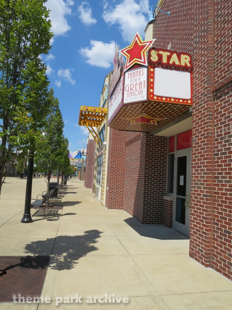 Entrance at Alabama Adventure & Splash Adventure