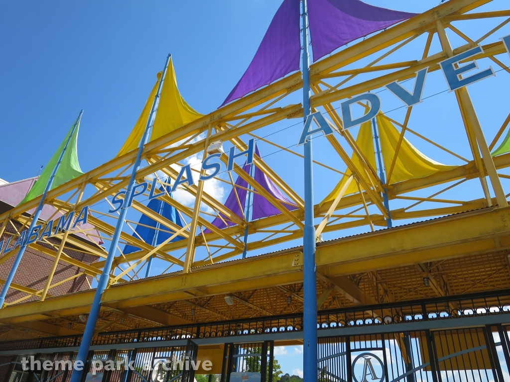 Entrance at Alabama Adventure & Splash Adventure