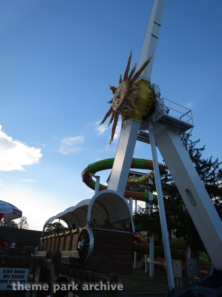 Conestoga at Lake Winnepesaukah