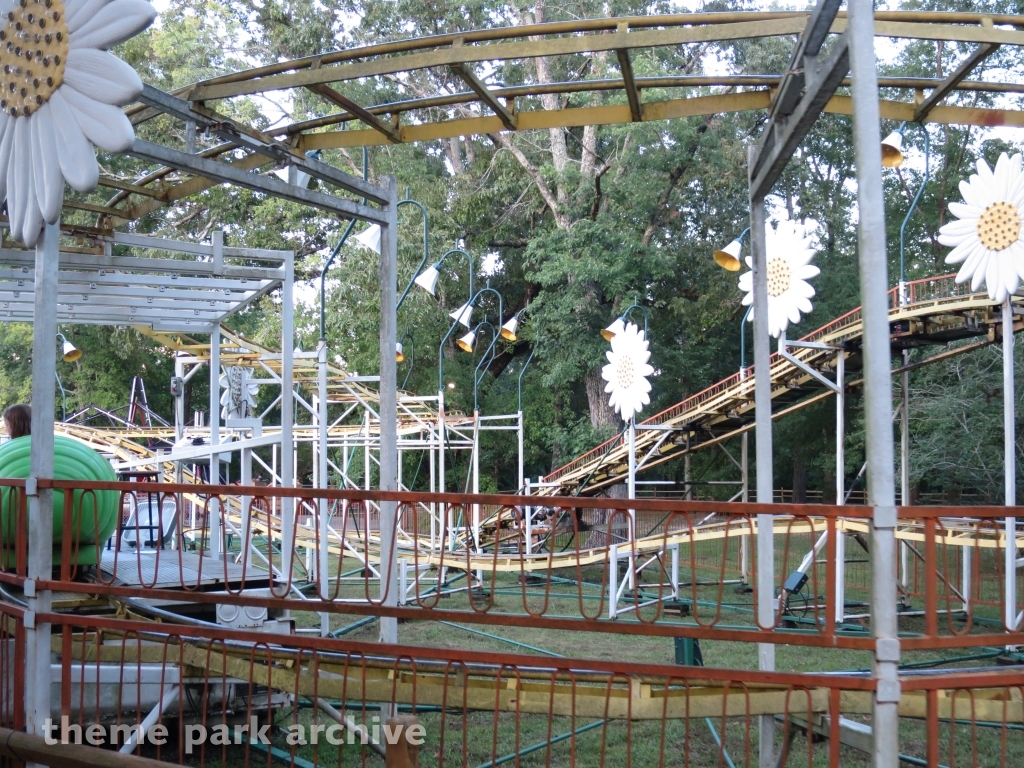 Wacky Worm at Lake Winnepesaukah