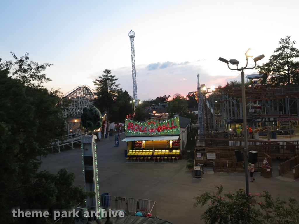 Wild Lightnin' at Lake Winnepesaukah