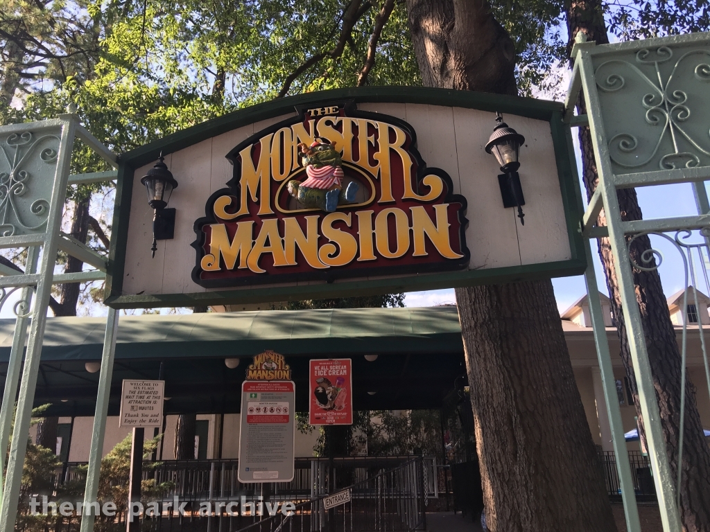 Monster Mansion at Six Flags Over Georgia