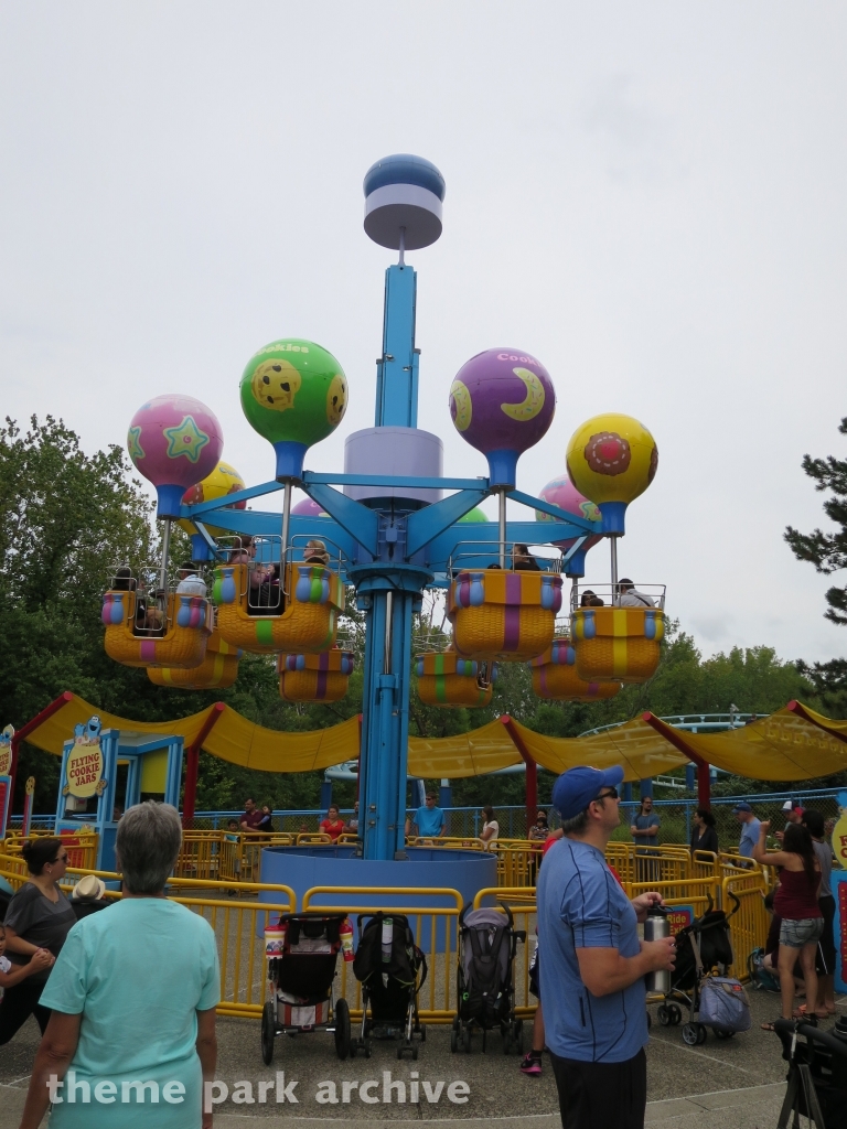 Flying Cookie Jars at Sesame Place Philadelphia