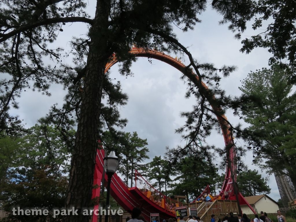 El Diablo at Six Flags Great Adventure