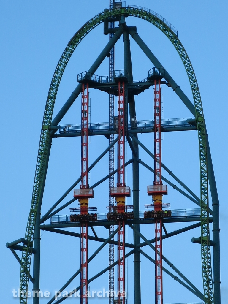 Zumanjaro Drop of Doom at Six Flags Great Adventure