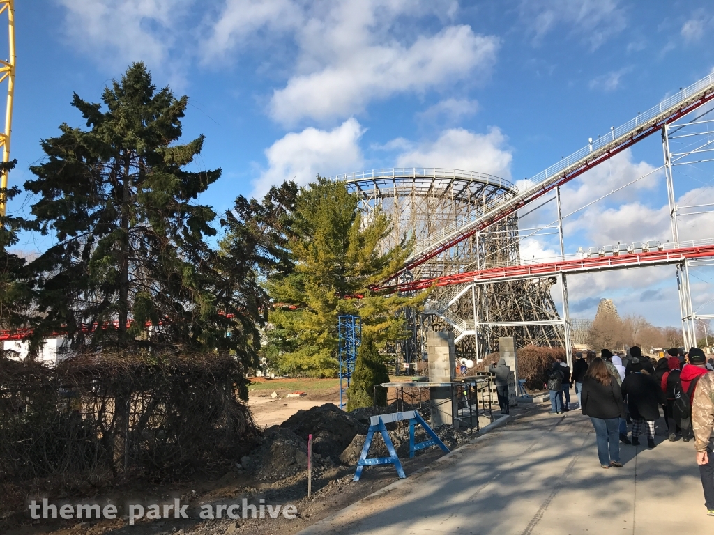 Magnum XL 200 at Cedar Point