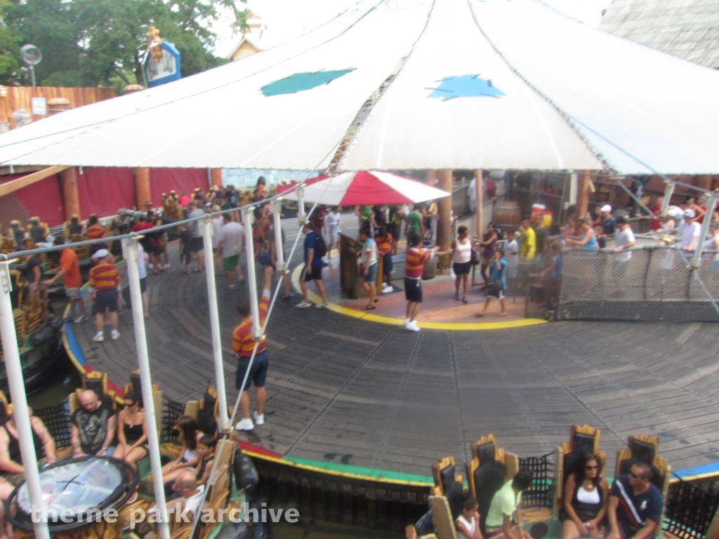 Popeye & Bluto Bilge Rat Barges at Universal City Walk Orlando