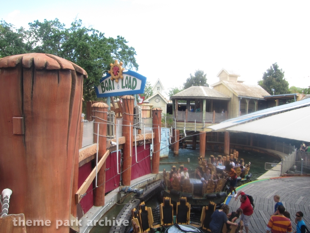 Popeye & Bluto Bilge Rat Barges at Universal City Walk Orlando