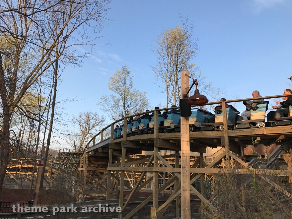 Mystic Timbers at Kings Island