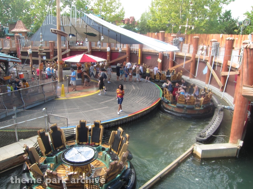 Popeye & Bluto Bilge Rat Barges at Universal City Walk Orlando