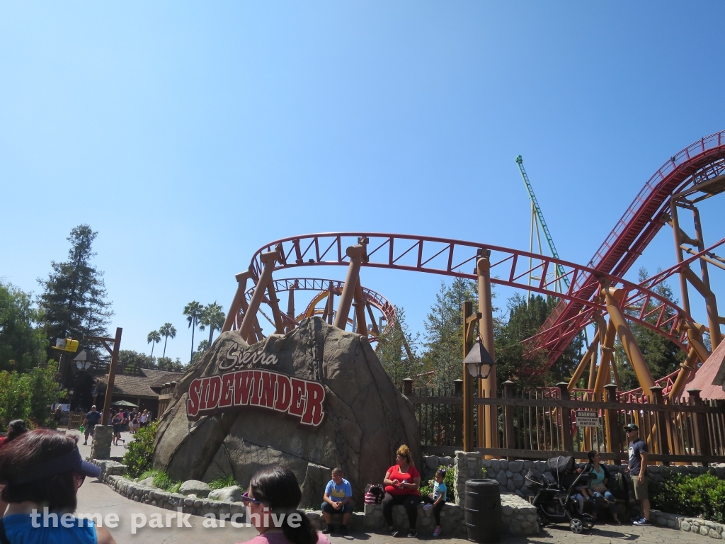 Sierra Sidewinder at Knott's Berry Farm