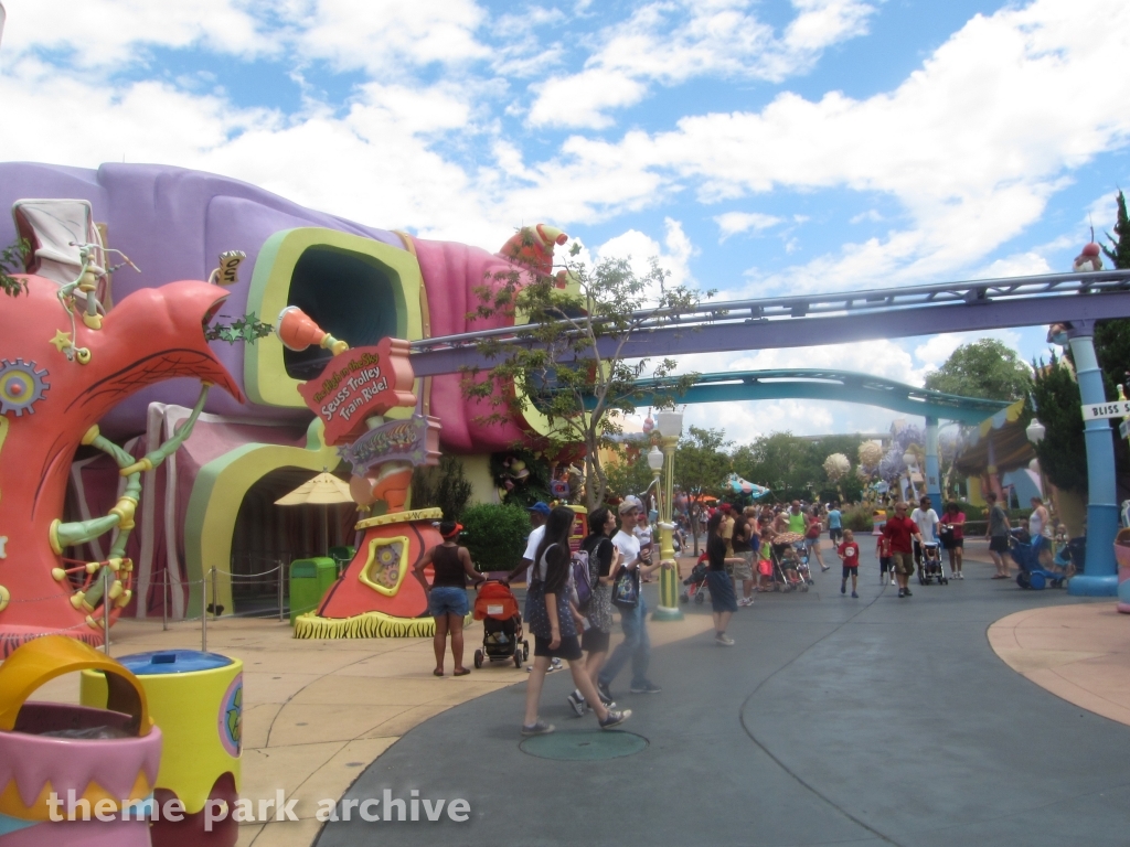 The High In The Sky Seuss Trolley Train Ride at Universal City Walk Orlando