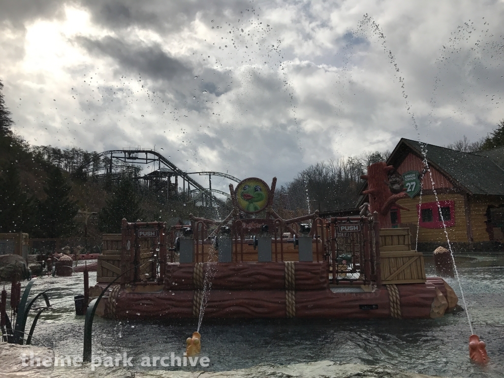 River Battle at Dollywood