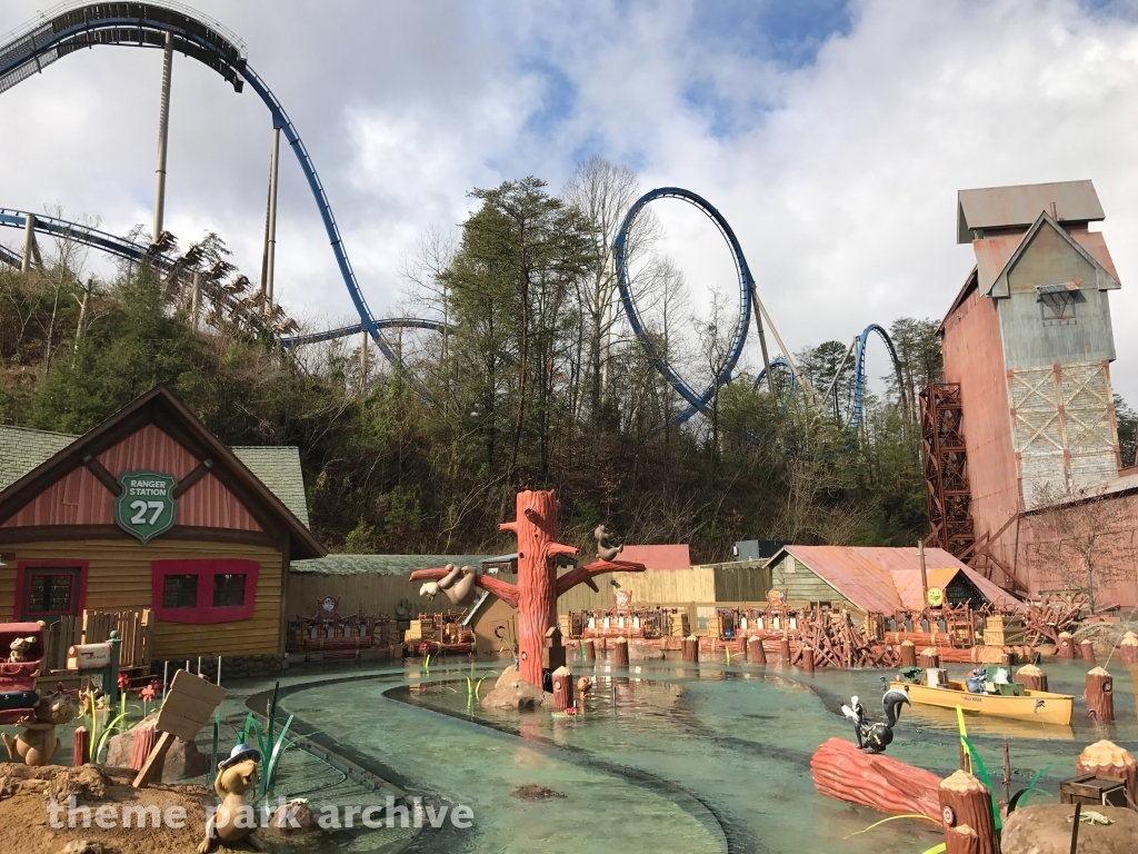 River Battle at Dollywood