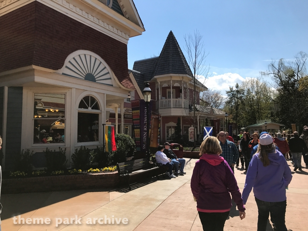 Showstreet at Dollywood