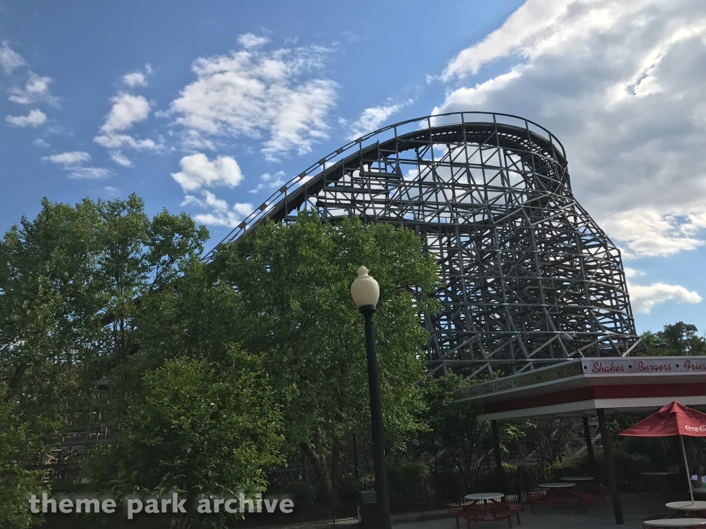Twisted Timbers at Kings Dominion