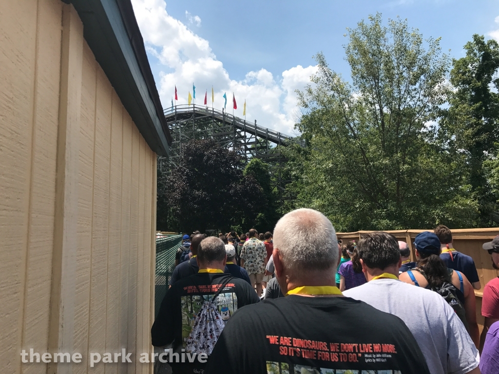 Raven at Holiday World