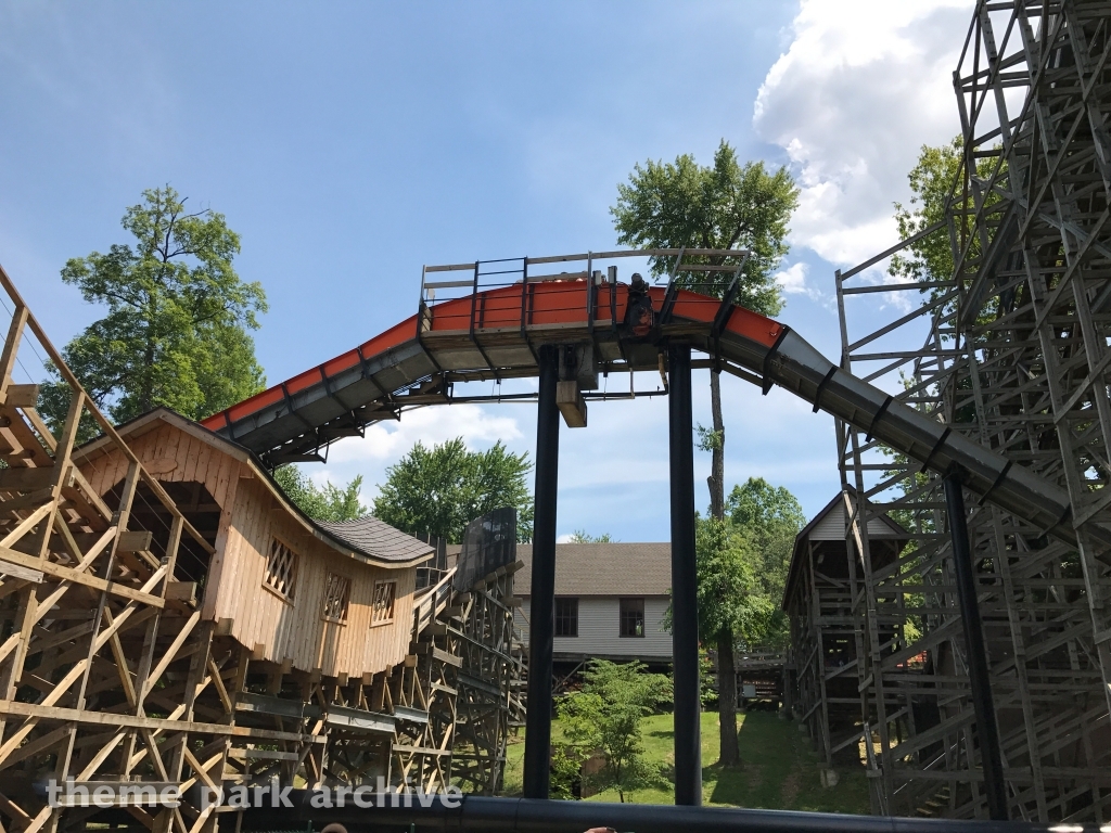 Frightful Falls at Holiday World