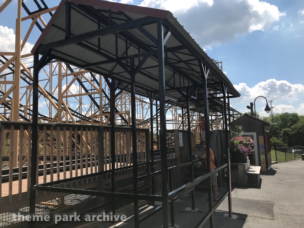 Wild Cat at Adventure Park USA