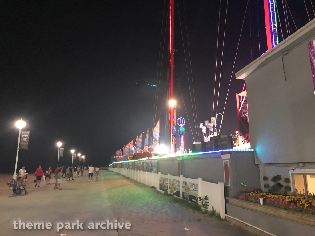 Slingshot at Jolly Roger at the Pier Amusements