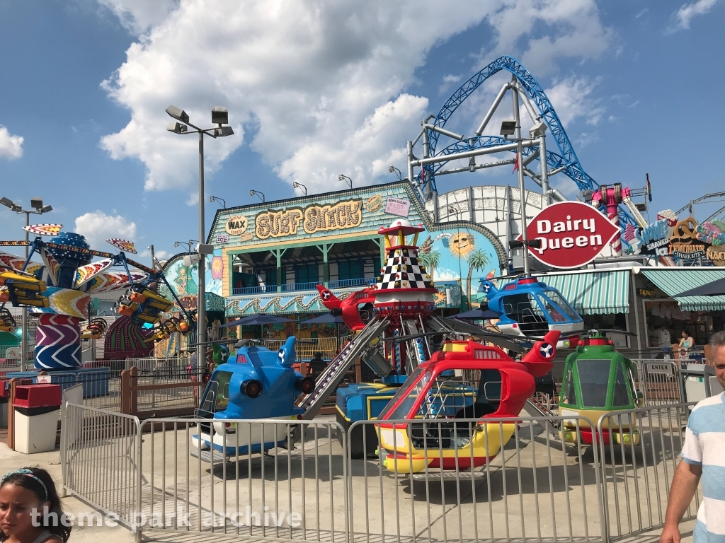 Helicopters at Playland's Castaway Cove