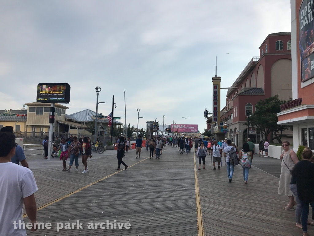 Misc at Steel Pier