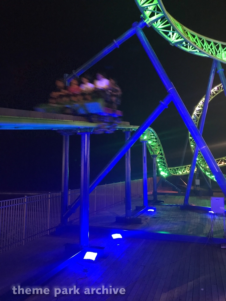 Hydrus at Casino Pier