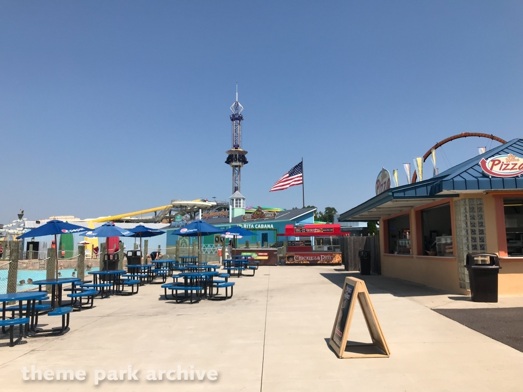 Thunderdrop at Clementon Park & Splash World