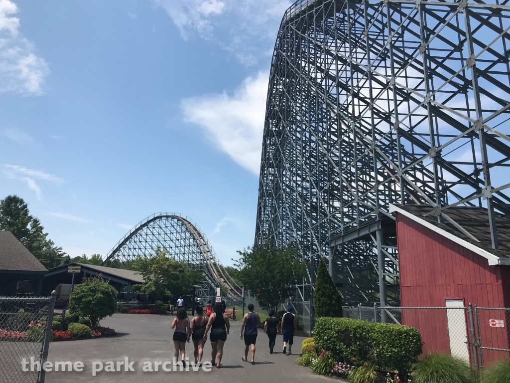 Hellcat at Clementon Park & Splash World