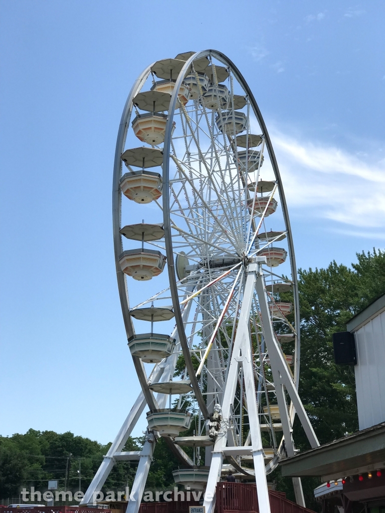 Ferris Wheel at Clementon Park & Splash World