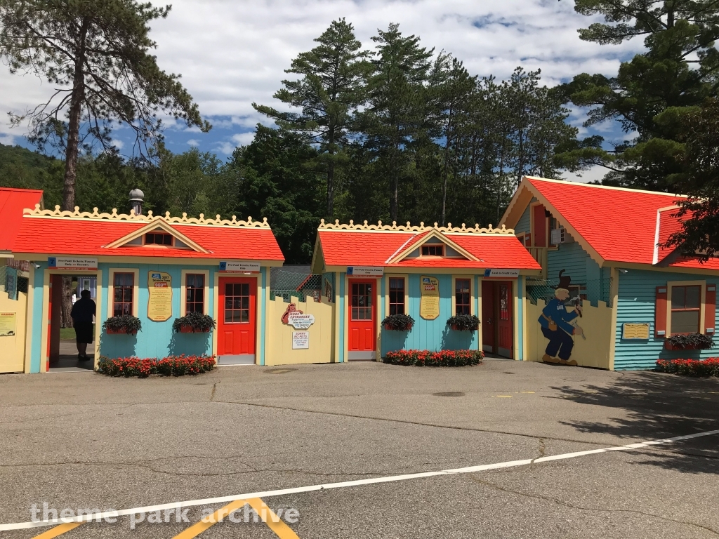 Entrance at Story Land