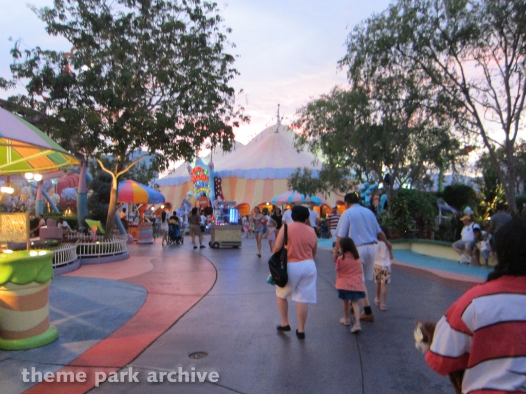 Seuss Landing at Universal City Walk Orlando