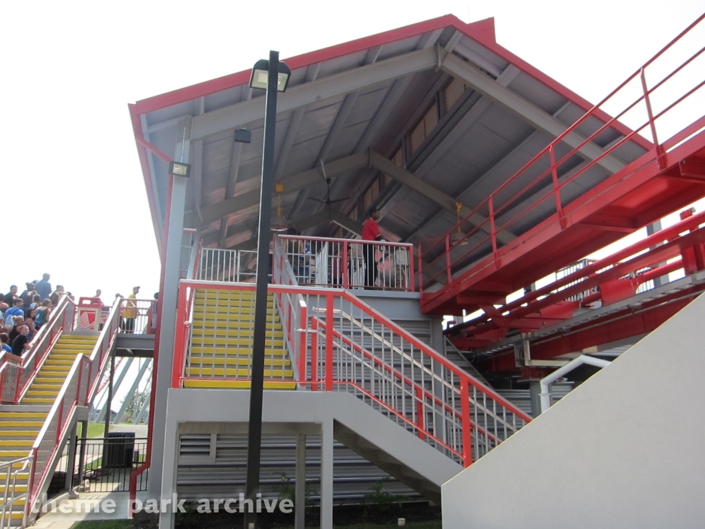 Thunder Striker at Carowinds