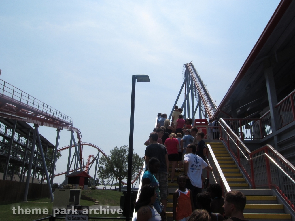 Thunder Striker at Carowinds