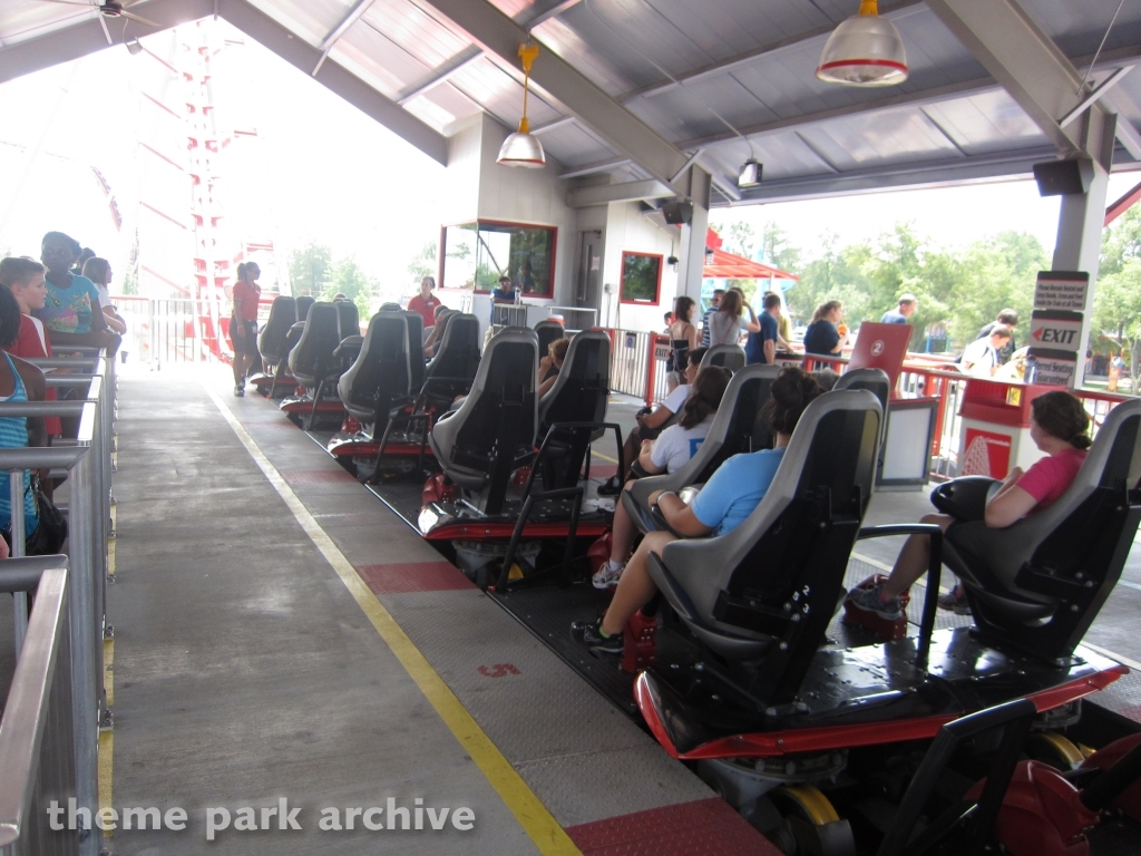 Thunder Striker at Carowinds