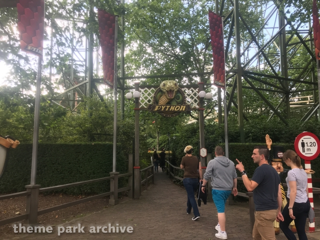 Python at Efteling