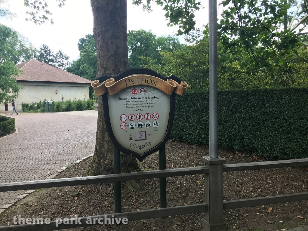 Python at Efteling